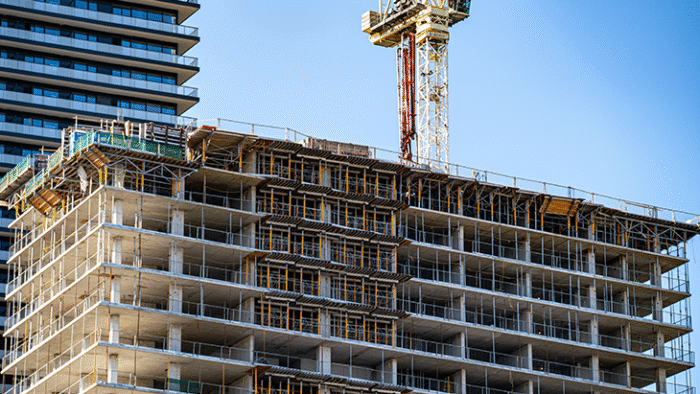 MC-Forum - Construindo nas alturas: o desafio dos edifícios altos